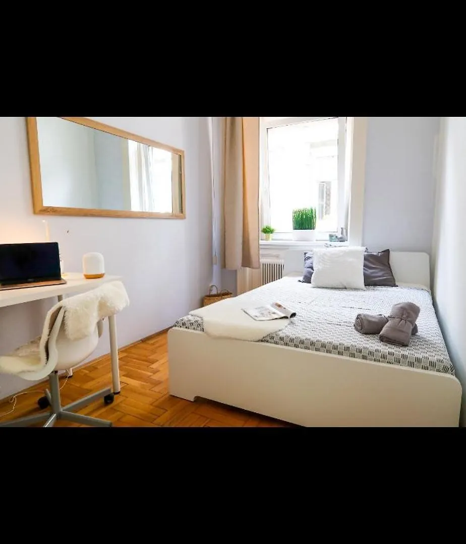 Kiraly Stret Hollo Utca Apartment Budapest